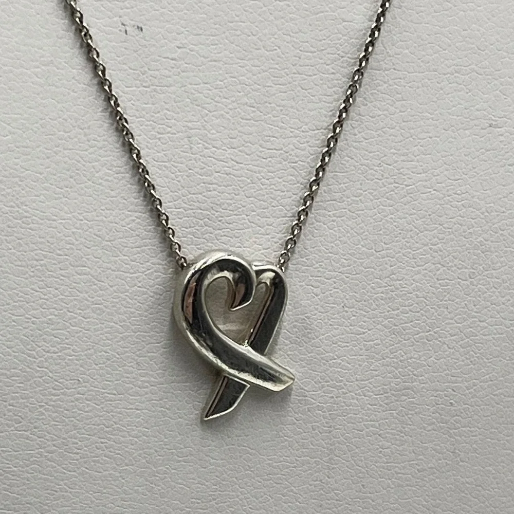 Tiffany & Co. Paloma Picasso 925‎ Sterling Silver Loving Open Heart Necklace